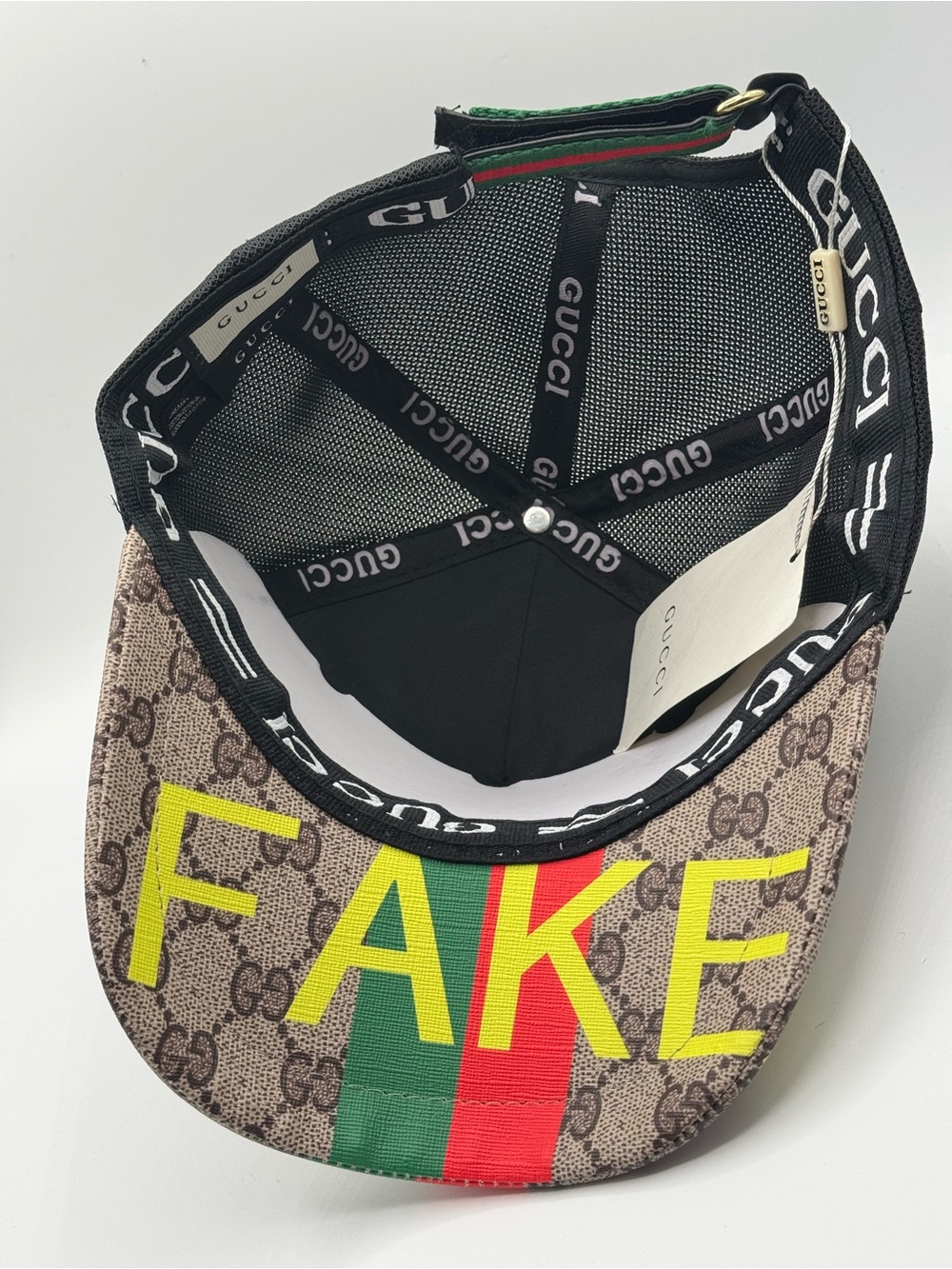 Gucci Cap - Picture 6 of 6
